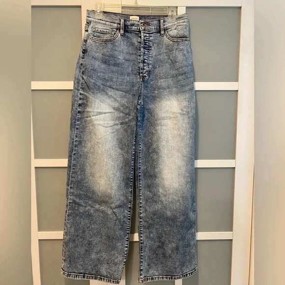 Sneak Peek Acid Wash Wide Leg High‎ Rise Jeans. Like New. Women’s Size: 11 W30. - Picture 4 of 8